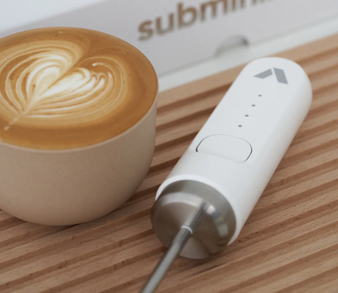 Subminimal NanoFoamer - káva s pěnou