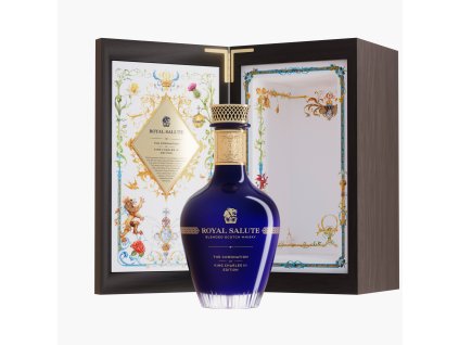 PreviewLarge ROYAL SALUTE THE CORONATION OF KING CHARLES III EDITION Packshot bottle and open box white background