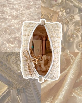 little luxury for everyday life ✨ jemné odstíny, třpytivé detaily a látky, které nepřehlédnete ~ to jsou kosmetické...