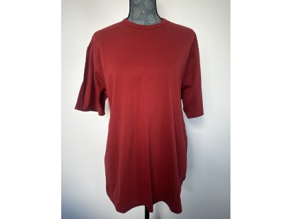 Pánské tričko v tmavě červené barvě