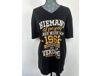 Černé tričko s nápisem