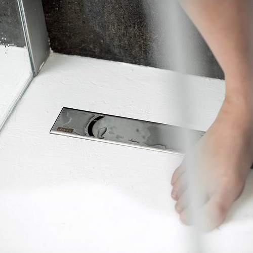 Jak správně vyspádovat sprchový kout?