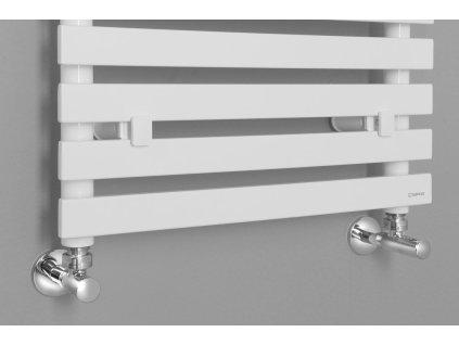 Otopné těleso / radiátor / topný žebřík: SAPHO JALOUSI otopné těleso 500 x 1500mm, 765W, bílá 1801-08 od značky Sapho. Série: Jalousi. Šířka: 500 mm. Výška: 1500 mm. Výkon: 765 W. Barva: Bílá. Materiál: Ocel. Možnost vytápění: Kombinované vytápění, Ústřední vytápění. Doporučená topná tyč o výkonu: 700 W. Doporučené umístění: Koupelna. Rozměry (šxv): 500 x 1500 mm. Rozteč připojení přesně: 440 mm. Styl: Designový. Tvar: Designový, Tvar H. Připojení: Boční připojení.