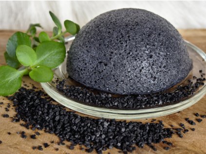 U ŠŤASTNÉ VČELY Konjac houbička s aktívnym uhlím