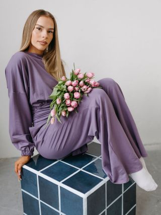 🌷Milé naše žienky, dnes v tento náš deň vám zo 💕 prajeme, nech ste samé sebou, spokojné a usmiate, žiarivé a zdravé. A...