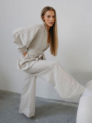 RAW kolekcia vitaj 🤩 keď sme objavili nový Lyocell - ľan, vedeli sme, že z toho vzniknú dokonalé kúsky 🤭 overize kimono a...