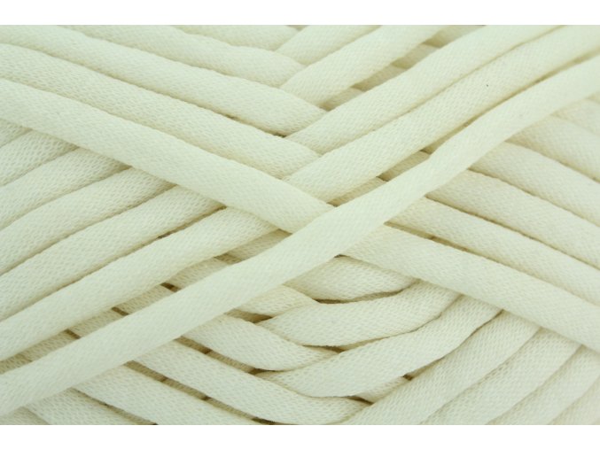 CORD YARN 752 - krémová