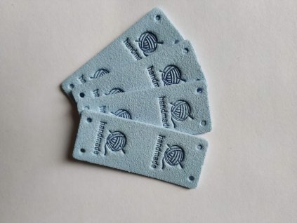 Koženkový štítek půlený Hand made klubko 5x2cm světle modrý