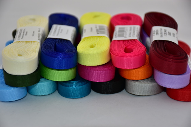 Stuha a.s. Stuha taftová 9mm 100 bílá