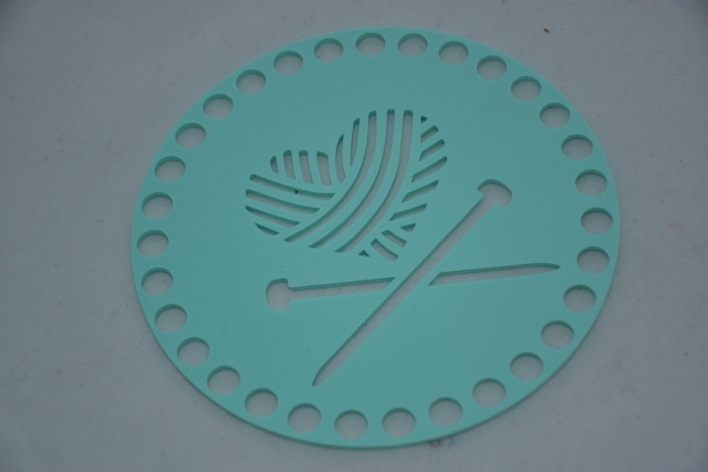 Víko/dno na košík 14,5cm - srdce a jehlice mint