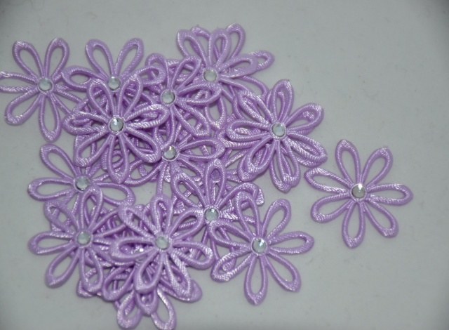 Aplikace kytička s kamínkem sv.fialová