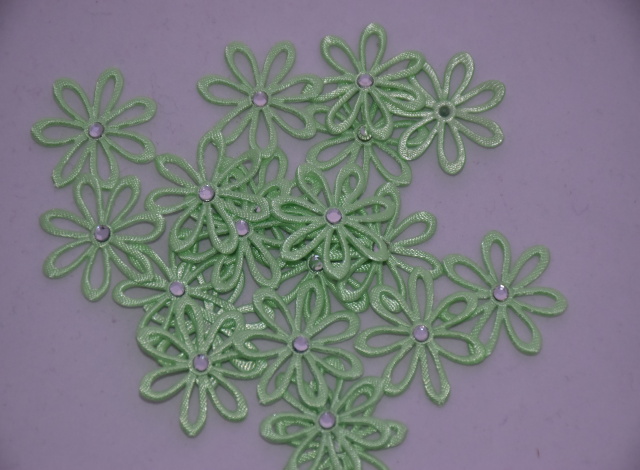 Aplikace kytička s kamínkem sv.zelená