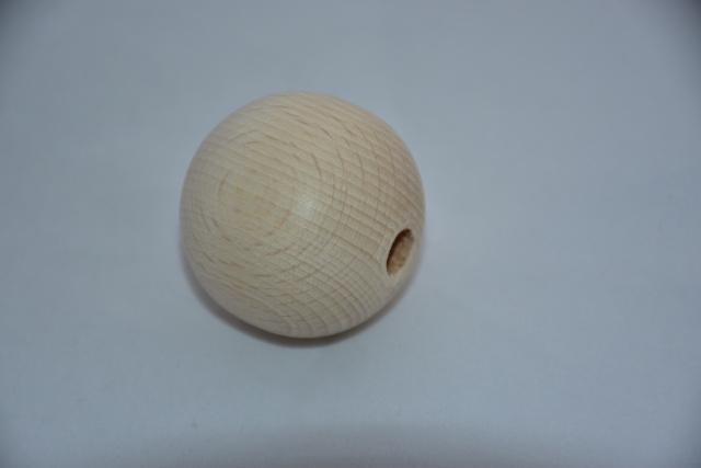 Korále dřevěné 40mm, průvlek 8mm