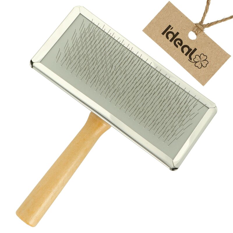 Hřeben na rozčesávání macrame