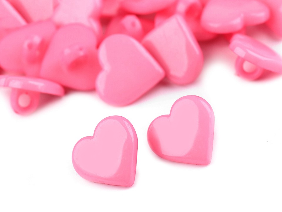 Knoflík srdíčko 15,2mm světle růžová