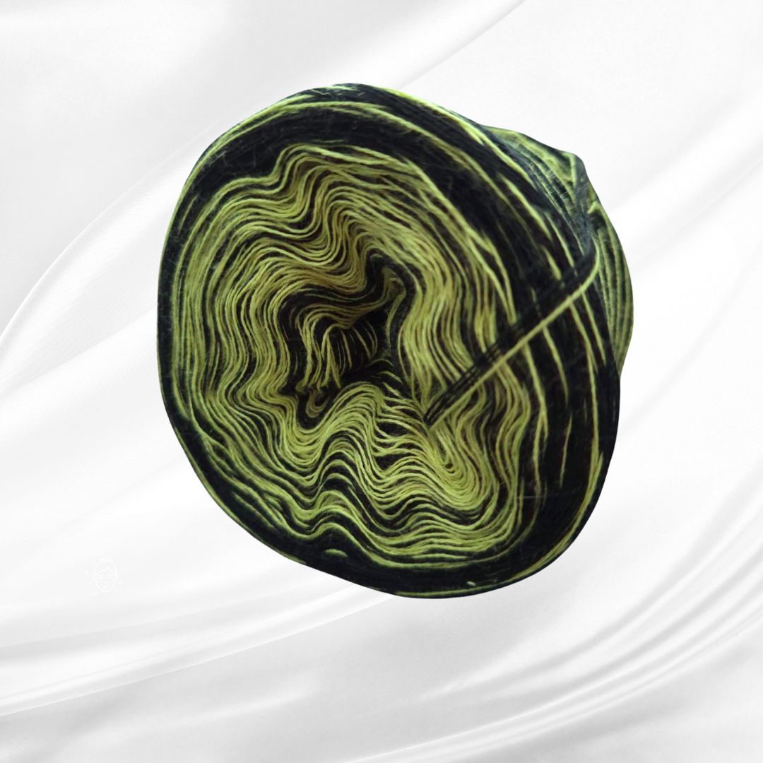 Kulíšek čtyřnitka 4N/250m - 002 černá+limetka