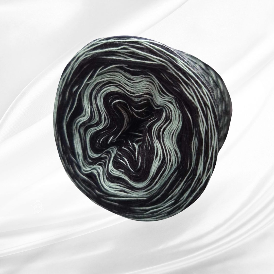 Kulíšek čtyřnitka 4N/250m - 016 černá+sv.mint