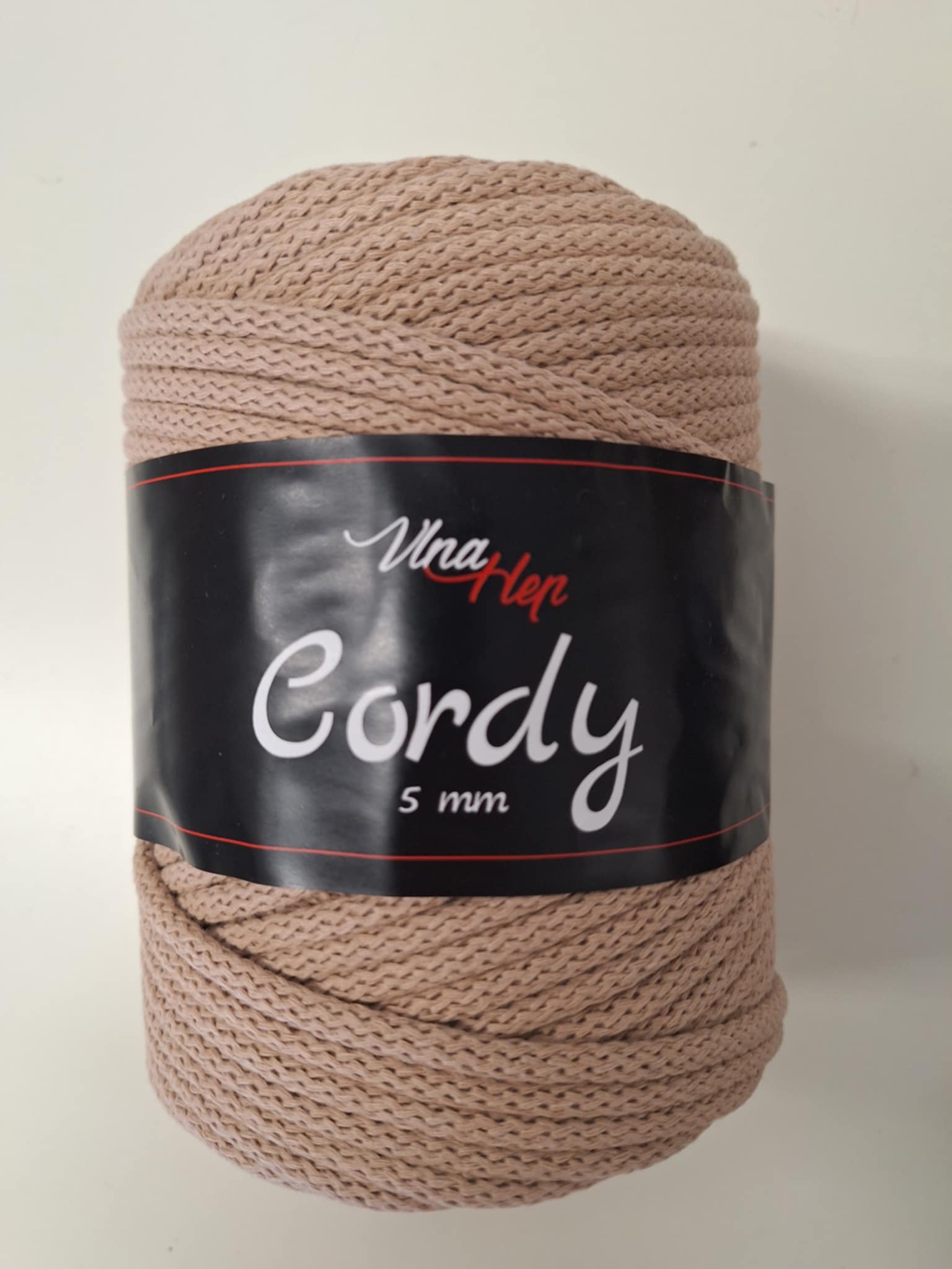 Vlna-hep Cordy šňůry 5mm - 8214 béžová šarže 79 (tmavší)