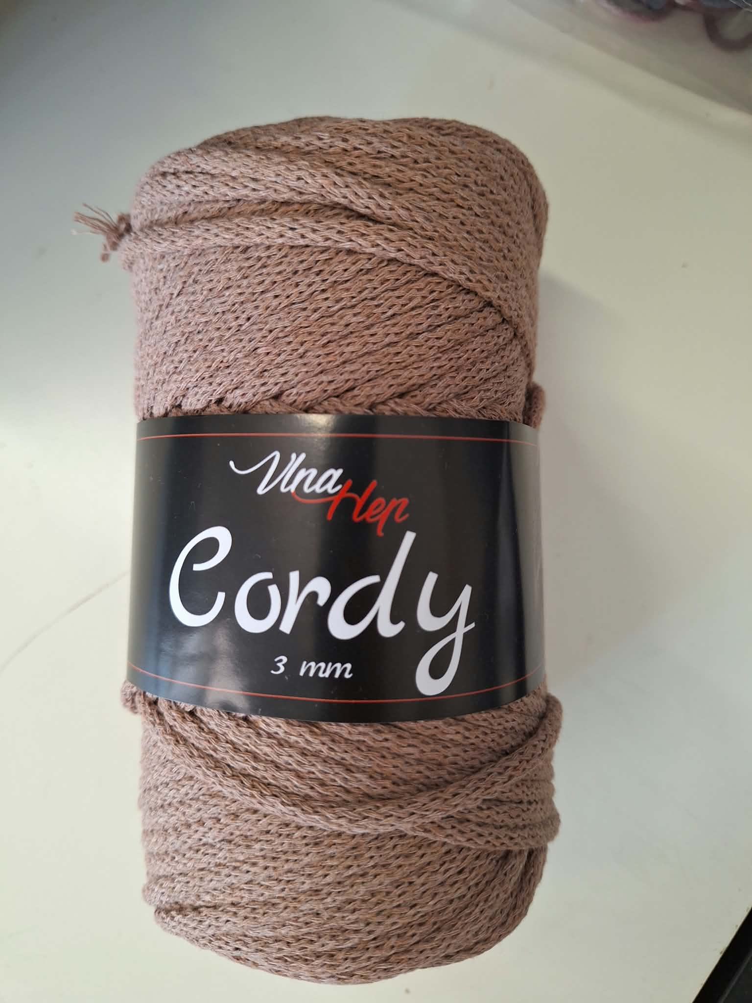 Vlna-hep Cordy šňůry 3mm - 8224 kávová š.23 středně hnědá