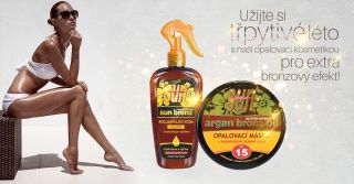 ☀️ Toužíte po krásně bronzové a rozzářené pokožce? Právě nyní ve slevě! 👇🥰 Opalovací máslo s arganovým olejem a třpytkami...