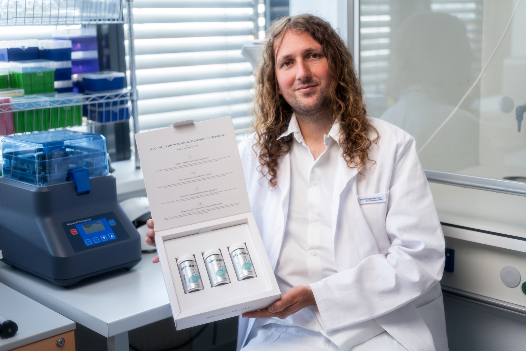 Probiotika šitá na míru: Jak probíhá analýza mikrobiomu a výroba v Medi Pharma Vision
