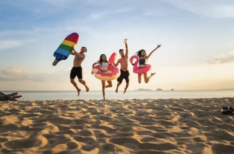 Probiotika a prebiotika v létě: Jak podpořit zdravý mikrobiom a bránit se průjmům či angíně