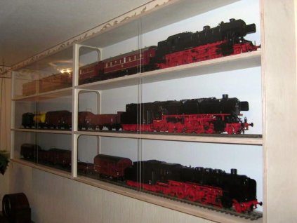 Spur0Vitrine 800x600