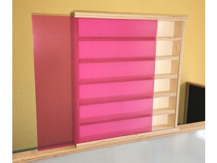 025Vitrine 1920x1625