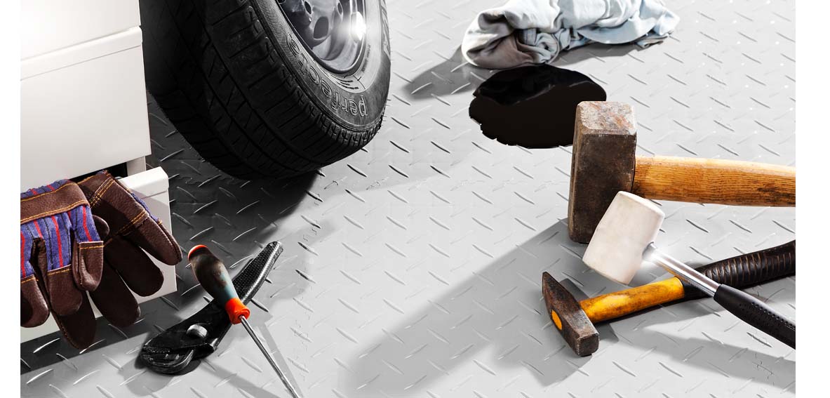 Hogyan javítsuk fel a padlót a műhelyben