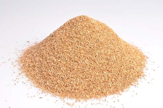 Drvené orechové škrupíny