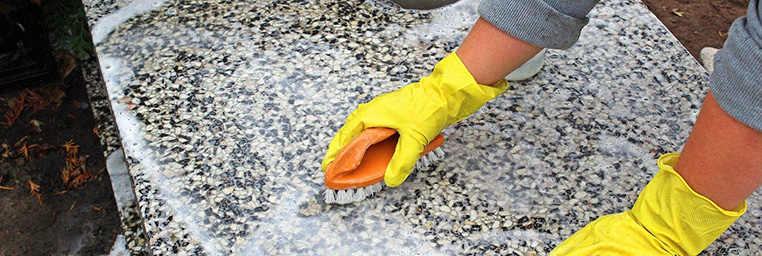 Čistenie a ochrana náhrobných kameňov