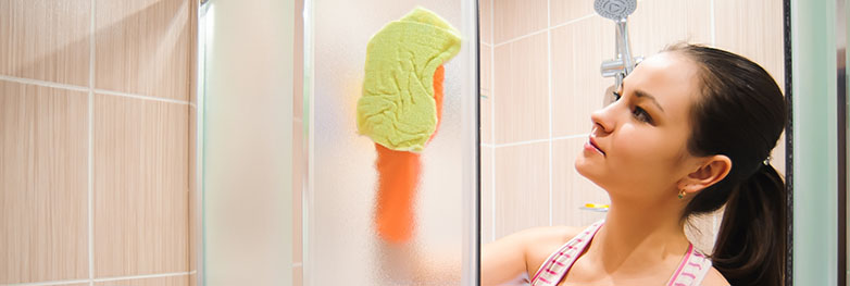 Čistenie, dezinfekcia a starostlivosť o sprchové kúty a kúpeľňu