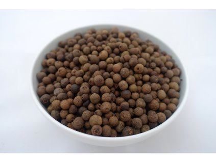 Nové koření celé 1