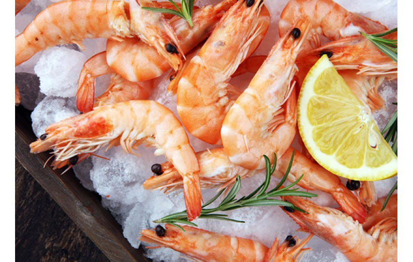 Krevetový šalát s pikantnou marinádou