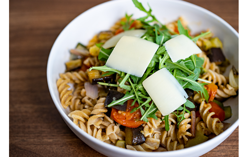 Cestoviny s pečenou zeleninou