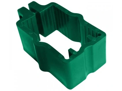 objimka plotoveho panelu pilofor pro sloupek pilodel plastova 60 x 40 mm zelena