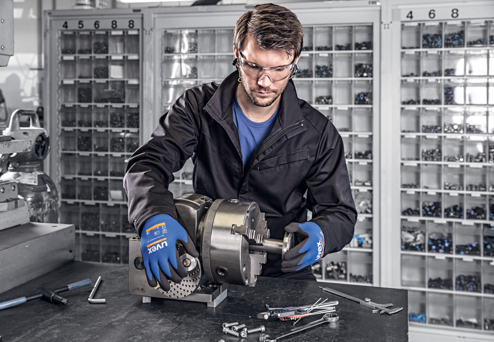 Jaké jsou možnosti ochrany zraku při práci