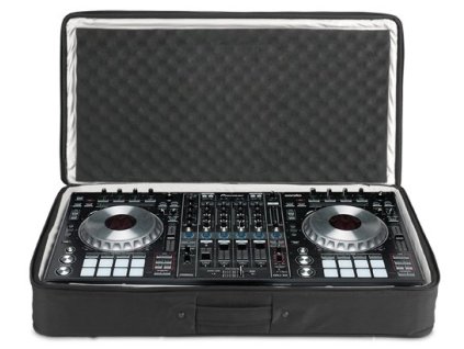 UDG Urbanite MIDI Controller Sleeve Extra Large Black