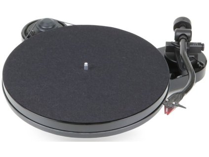 Pro-Ject RPM 1 Carbon + 2M RED Čierna