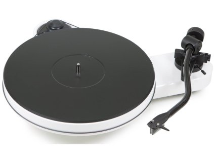 Pro-Ject RPM 3 Carbon + 2M Silver Biely