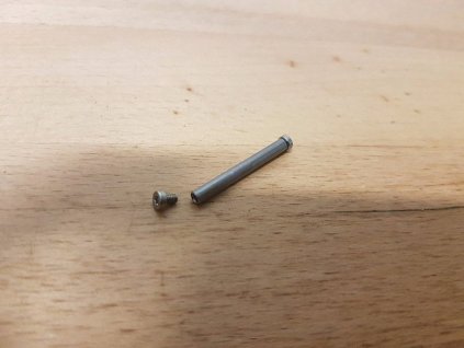 AR15 středový kolík se šroubem (Čep pro tělo a mechabox)