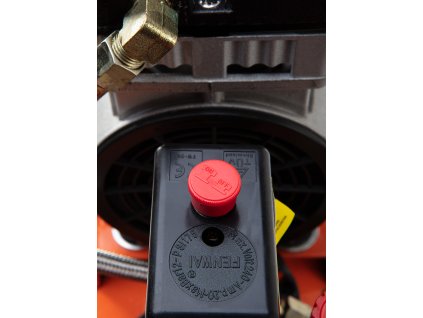 28454 1 bezolejovy kompresor 12 l 12k2 1