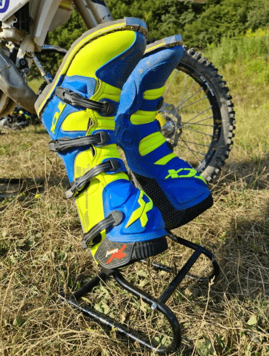 stojan_na_topanky_enduro