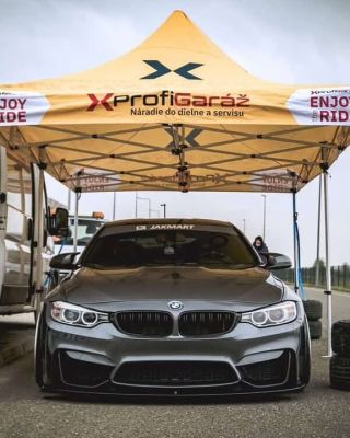 Za každým výkonom na trati je poctivá robota v dielni. S @kucharikmotorsport podporujeme motosport – lebo vieme, čo všetko...