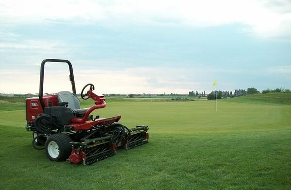 Golf Resort Skalica: Profigrass dodávateľom závlahového systému a mechanizácie Toro