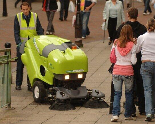 Zametacie stroje Green Machines pre Prahu 1 v modrom