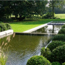 Závlahy pre súkromné ​​a komerčné plochy