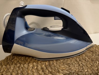 Žehlička Philips Azur 7000 Series (DST7020)