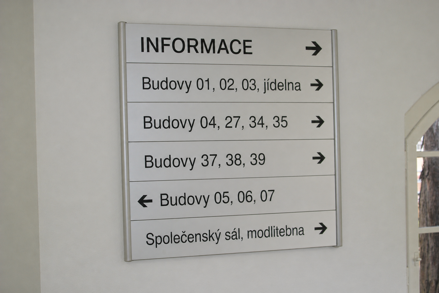 ebe7e4c8-50bf-45d2-83a6-23fb4f08c663