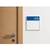 Plochá hliníková dveřní cedulka 150 × 150 mm – Systém 150F